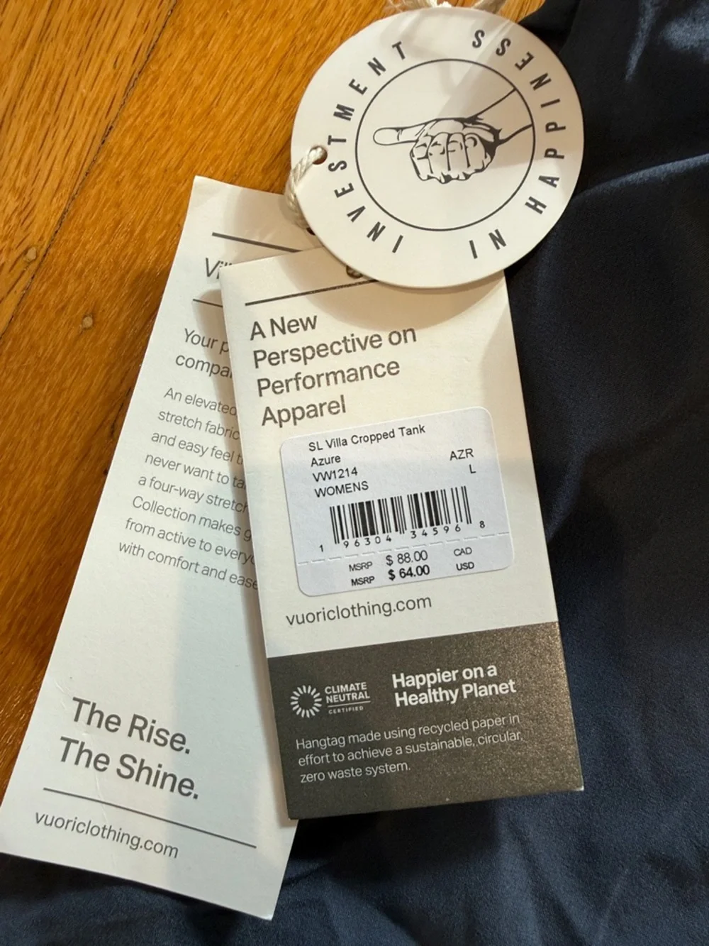 Vuori Navy V-Neck Crop Tank - Picture 3 of 6